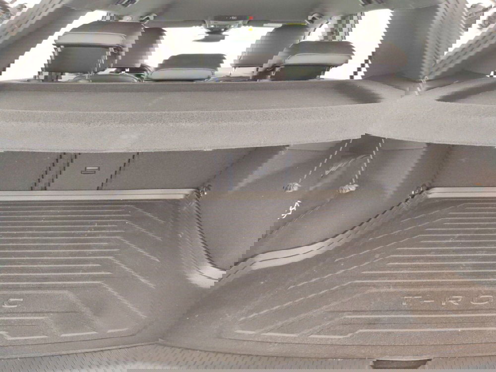 Volkswagen T-Roc usata a Massa-Carrara (16)