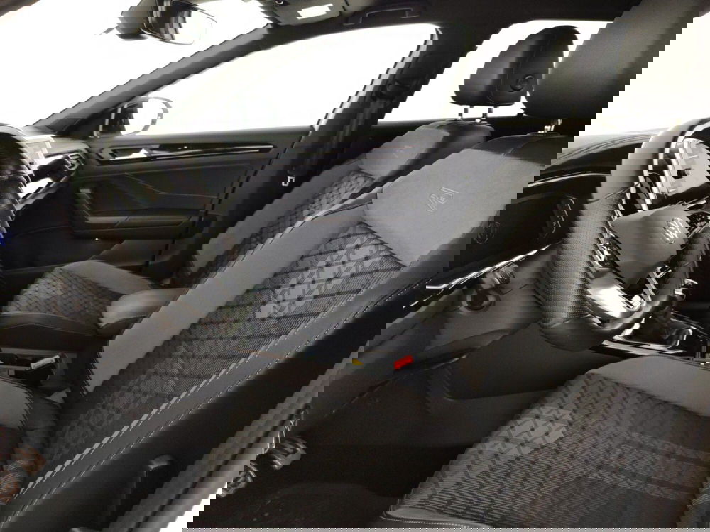 Volkswagen T-Roc usata a Massa-Carrara (7)