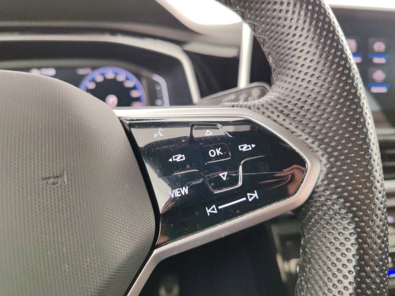 Volkswagen T-Roc usata a Massa-Carrara (13)