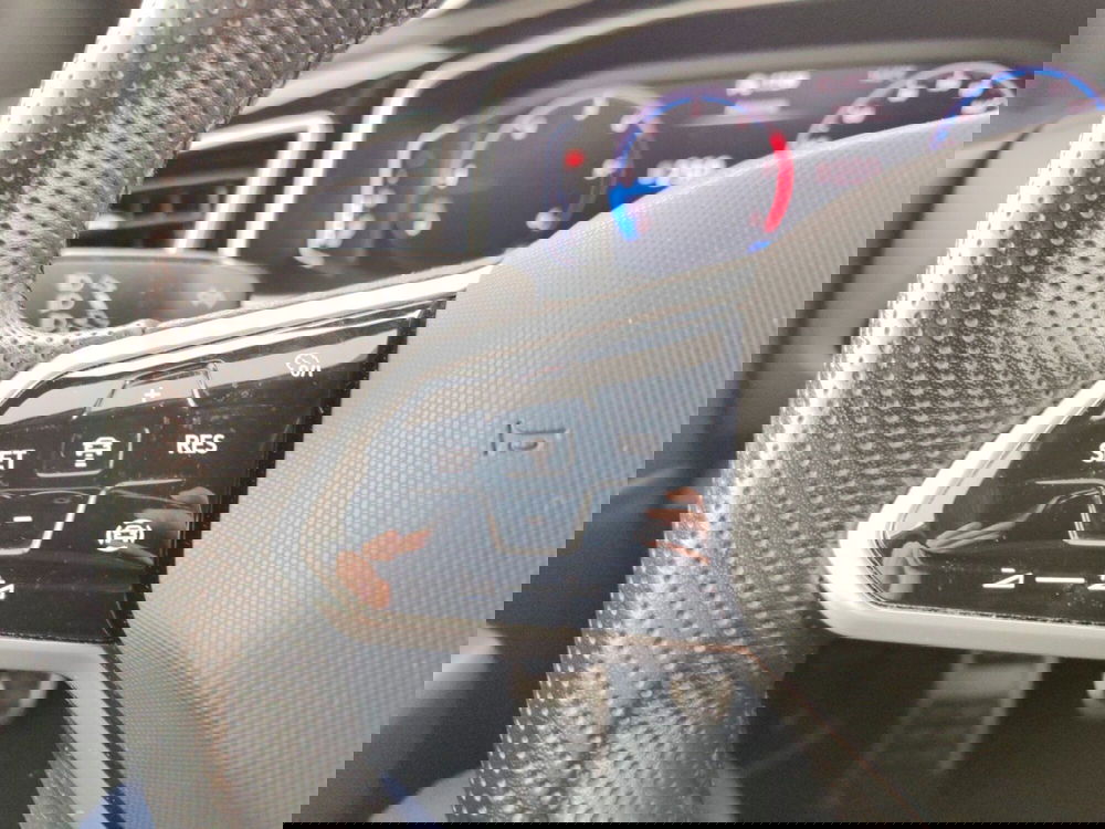 Volkswagen T-Roc usata a Massa-Carrara (14)