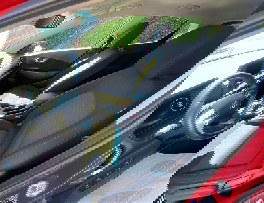 Hyundai Kona usata a Perugia (12)