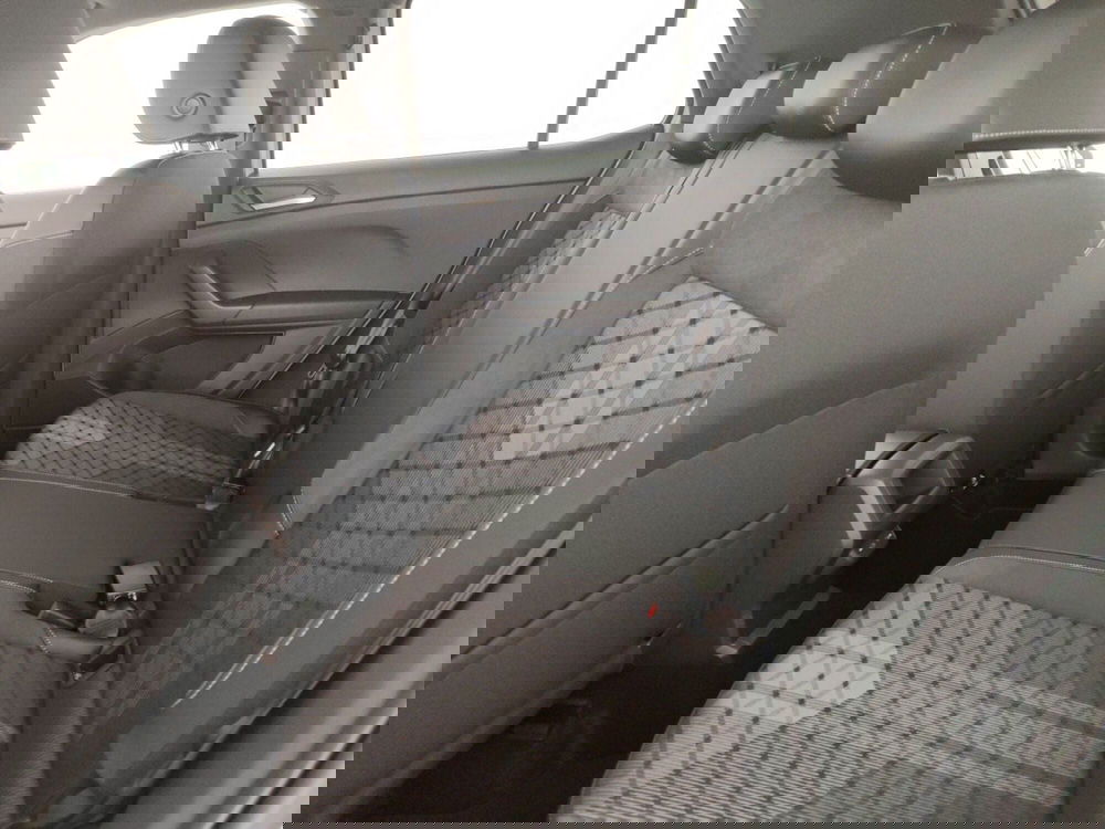 Volkswagen T-Cross nuova a Massa-Carrara (10)