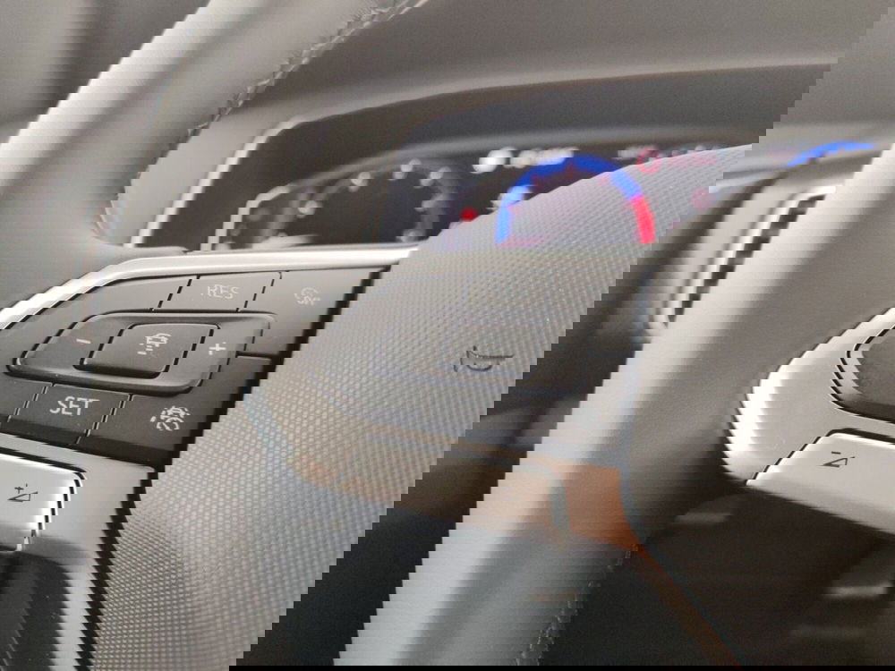 Volkswagen T-Cross nuova a Massa-Carrara (14)