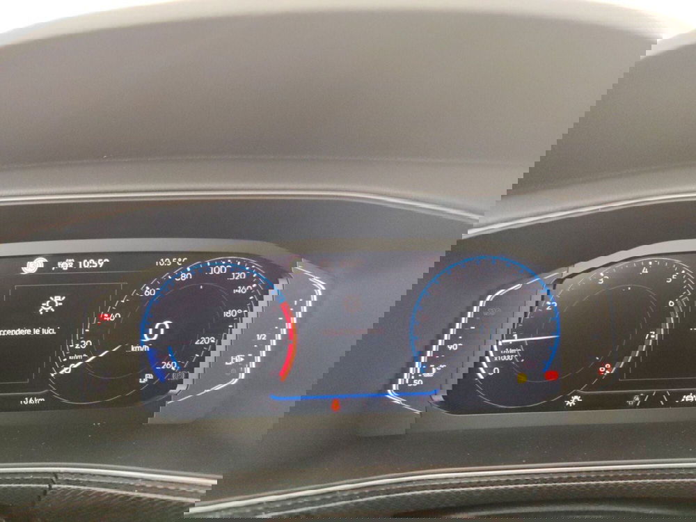 Volkswagen T-Cross nuova a Massa-Carrara (15)