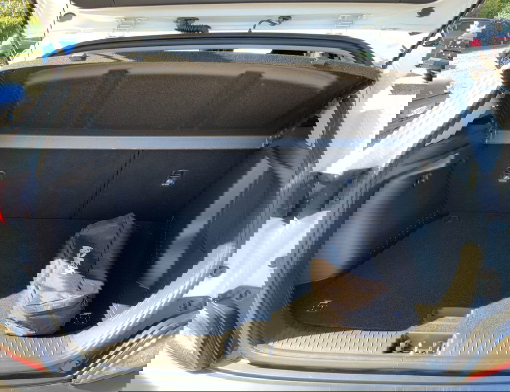 Hyundai Kona usata a Perugia (16)