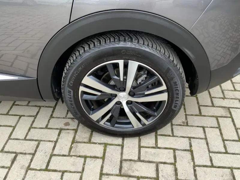 Peugeot 3008 usata a Perugia (17)