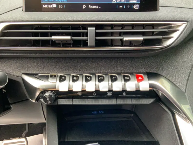 Peugeot 3008 usata a Perugia (8)