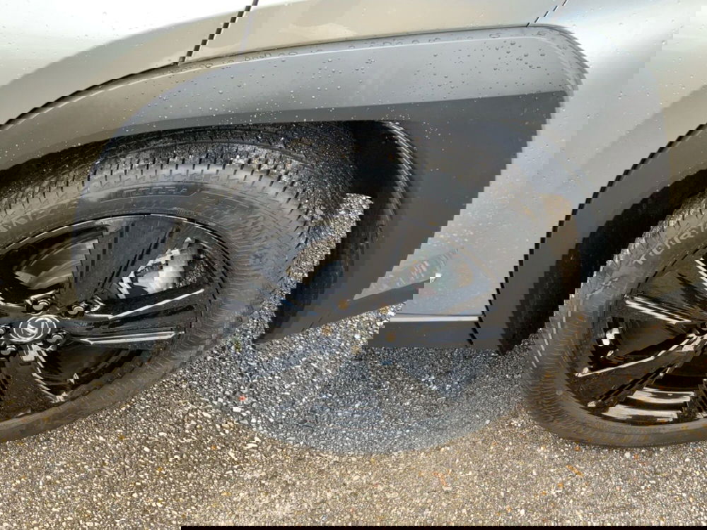 Lexus UX usata a Perugia (16)