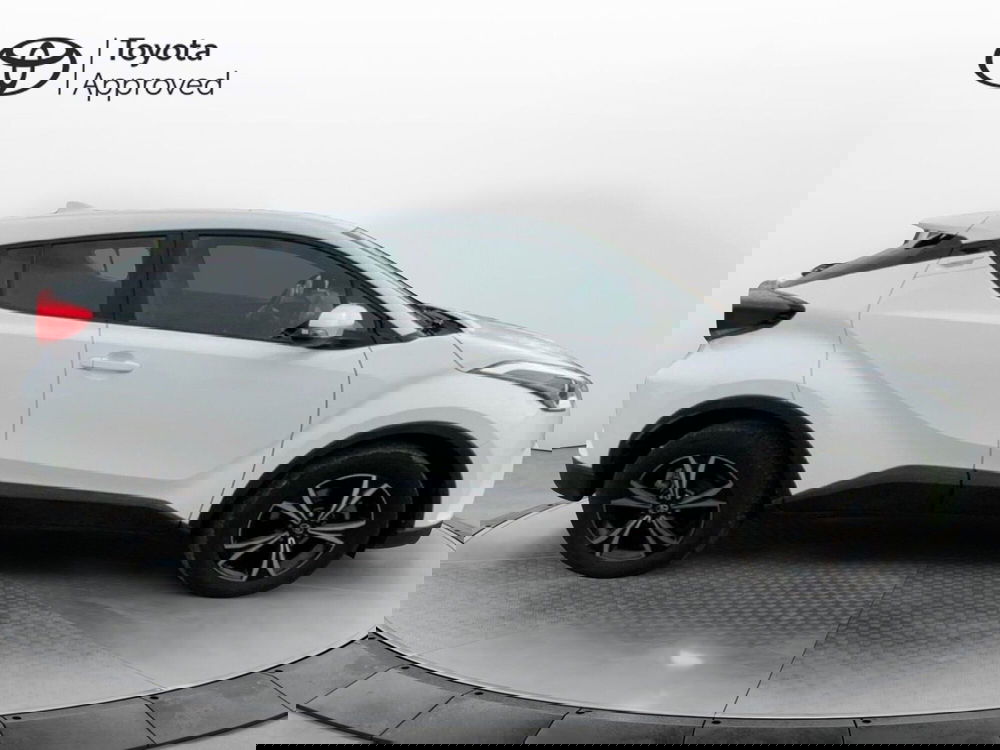 Toyota Toyota C-HR usata a Perugia (15)