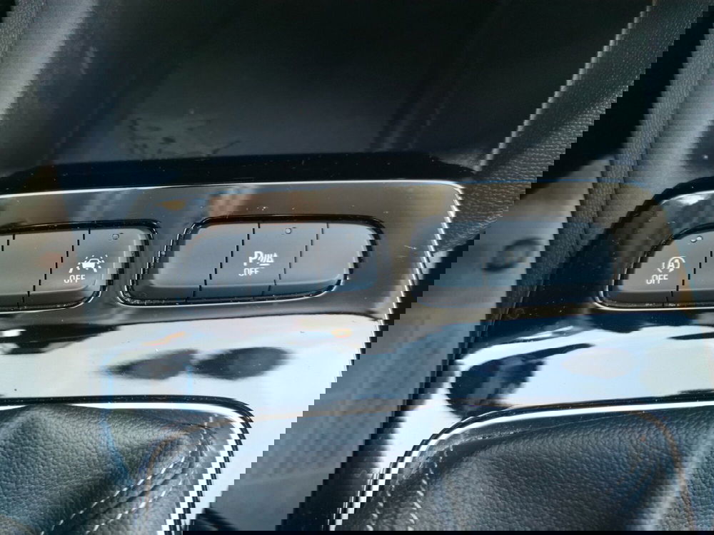 Opel Mokka usata a Taranto (16)