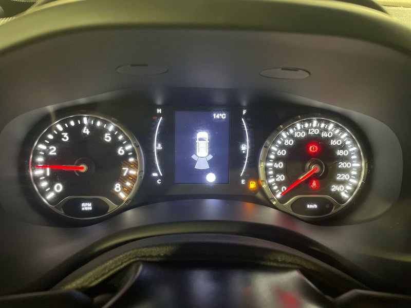 Jeep Renegade usata a Salerno (18)