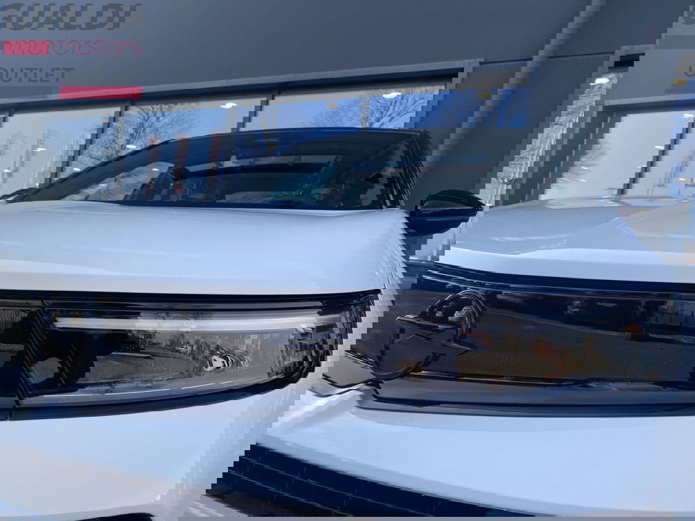 Opel Mokka nuova a Modena (2)