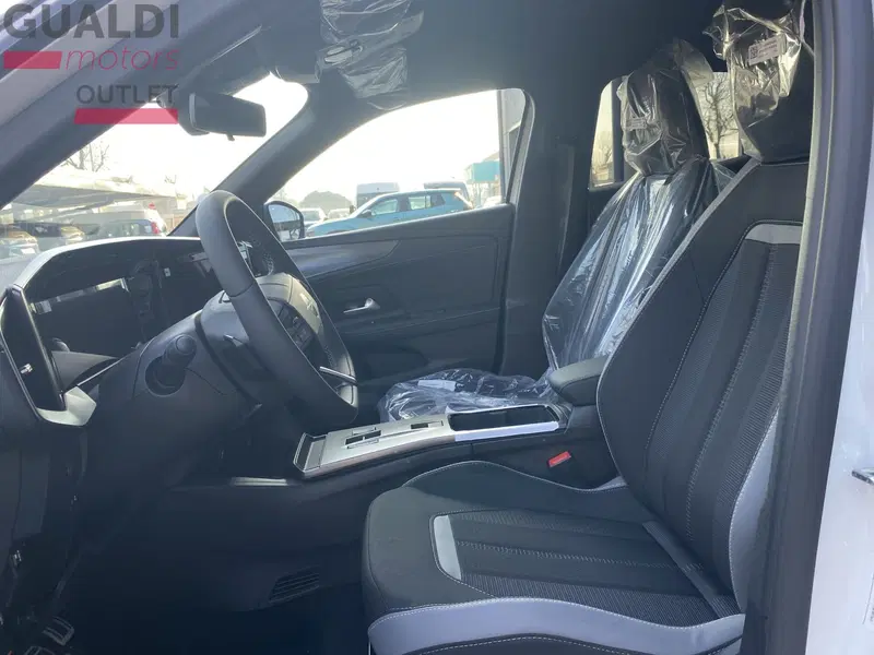 Opel Mokka nuova a Modena (5)
