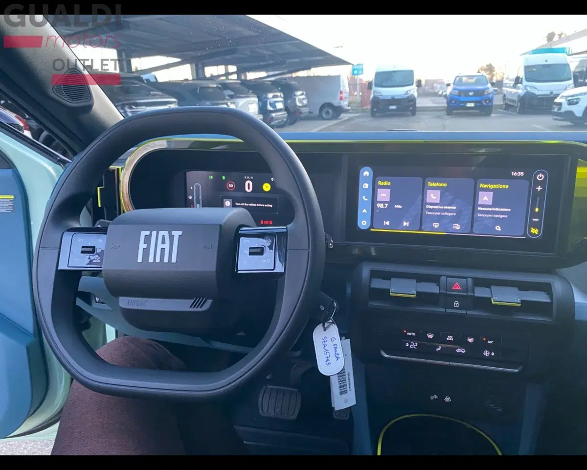 Fiat Grande Panda nuova a Modena (12)