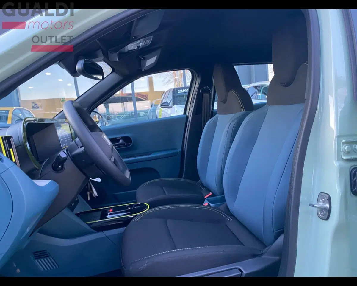 Fiat Grande Panda nuova a Modena (15)