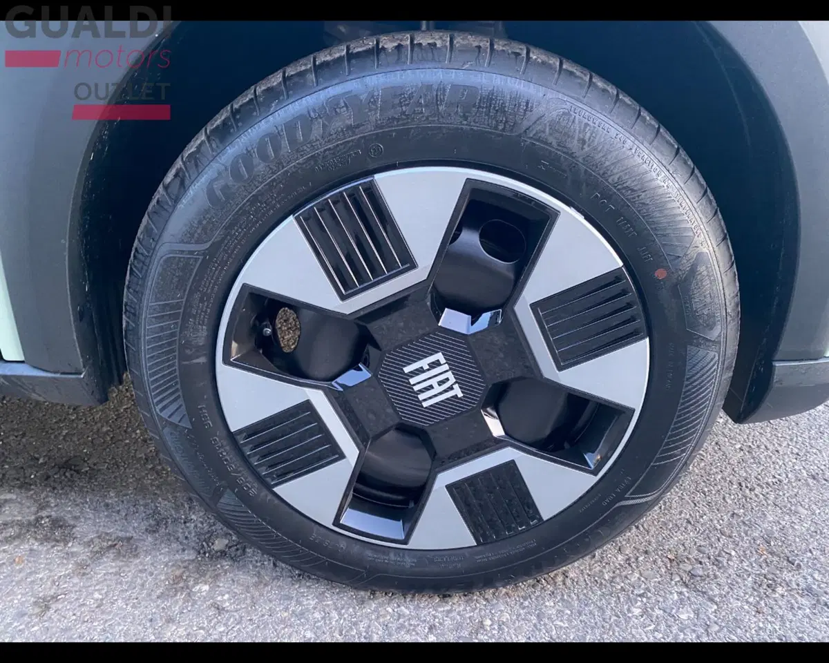 Fiat Grande Panda nuova a Modena (19)