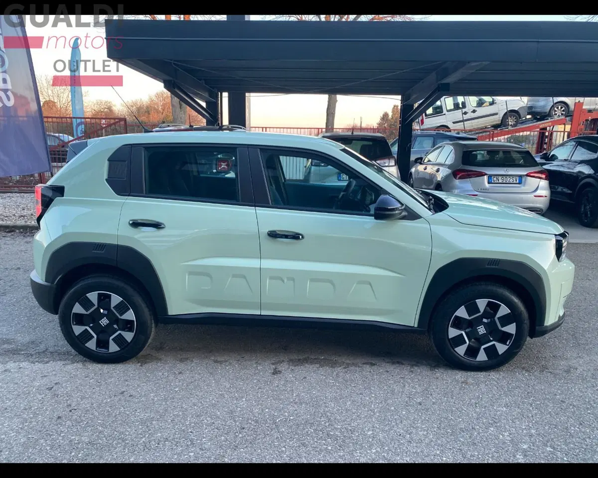Fiat Grande Panda nuova a Modena (4)