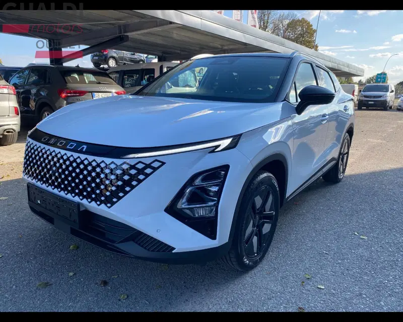 Omoda Omoda 5 SHS-H nuova a Modena (4)