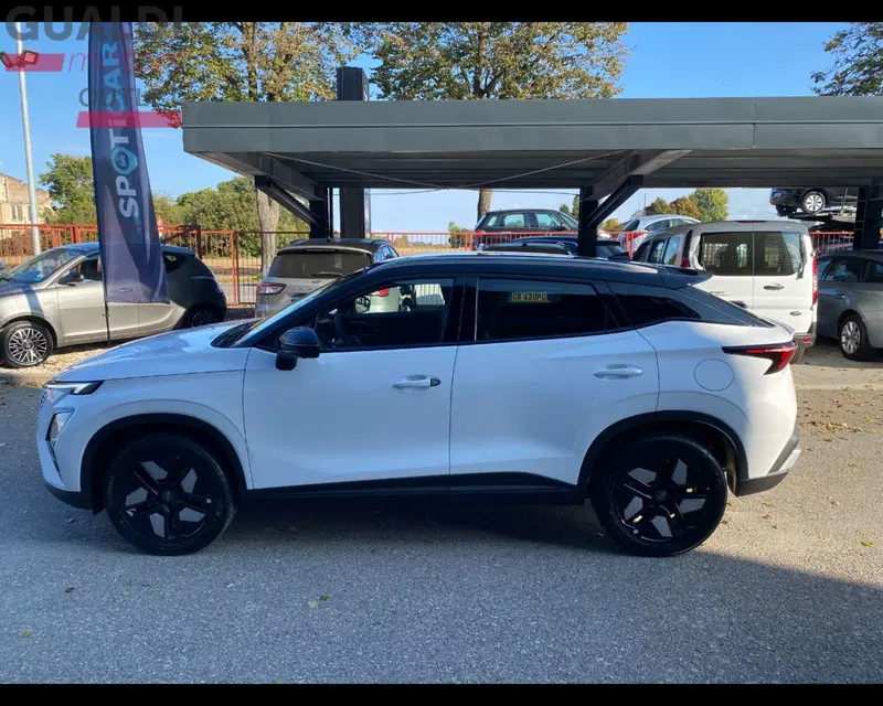 Omoda Omoda 5 SHS-H nuova a Modena (6)