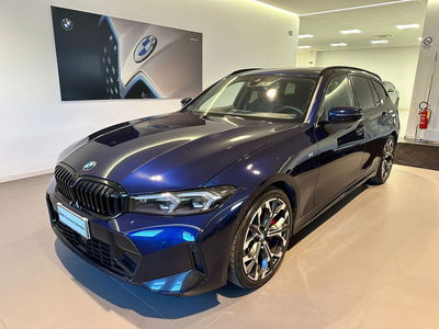 BMW Serie 3 Touring 320d  mhev 48V xdrive MSport auto del 2024 usata a Alba