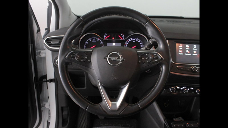 Opel Crossland usata a Palermo (9)