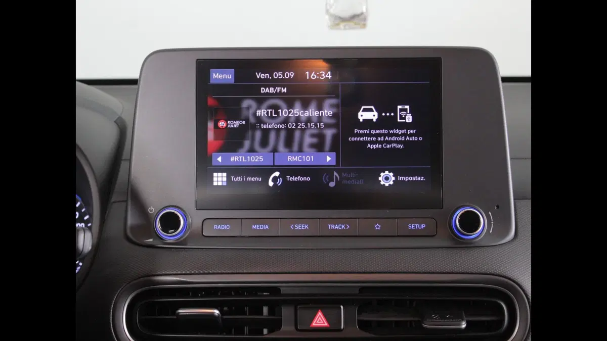 Hyundai Kona usata a Palermo (13)