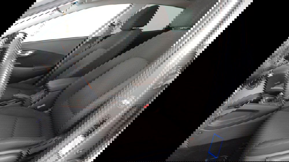 Hyundai Kona usata a Palermo (9)