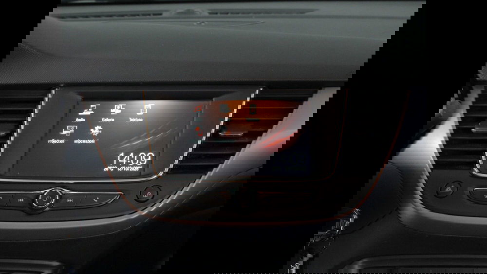 Opel Crossland usata a Palermo (15)