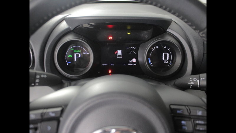 Toyota Yaris Cross usata a Palermo (13)