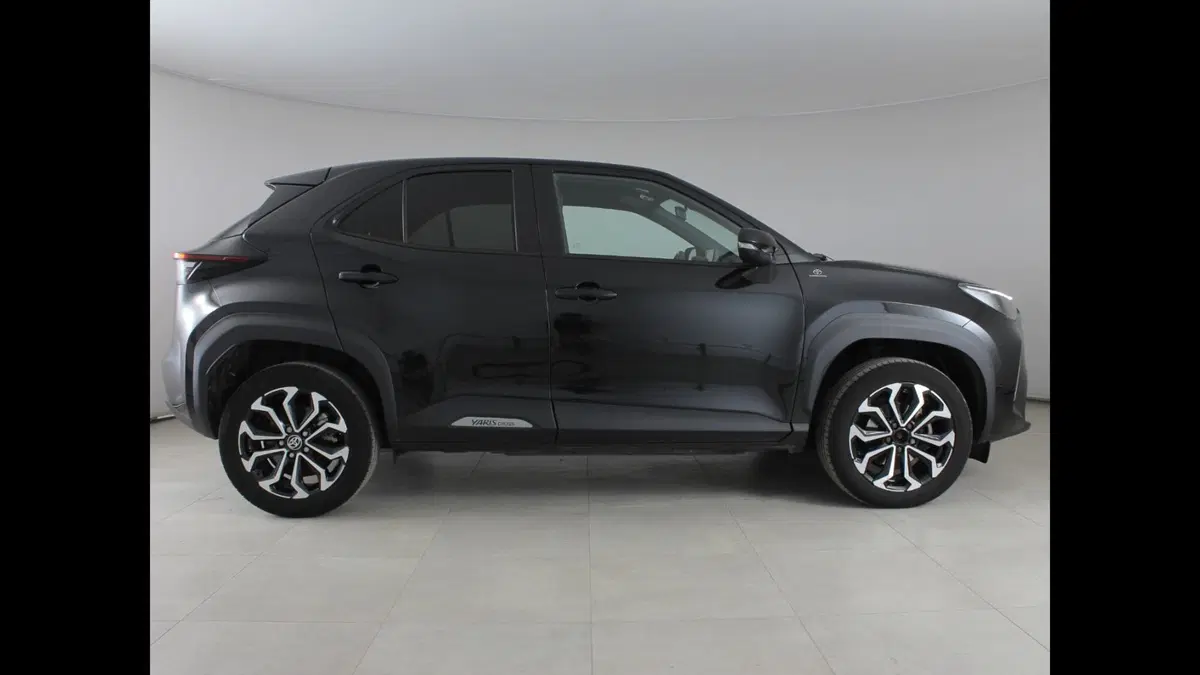 Toyota Yaris Cross usata a Palermo (13)