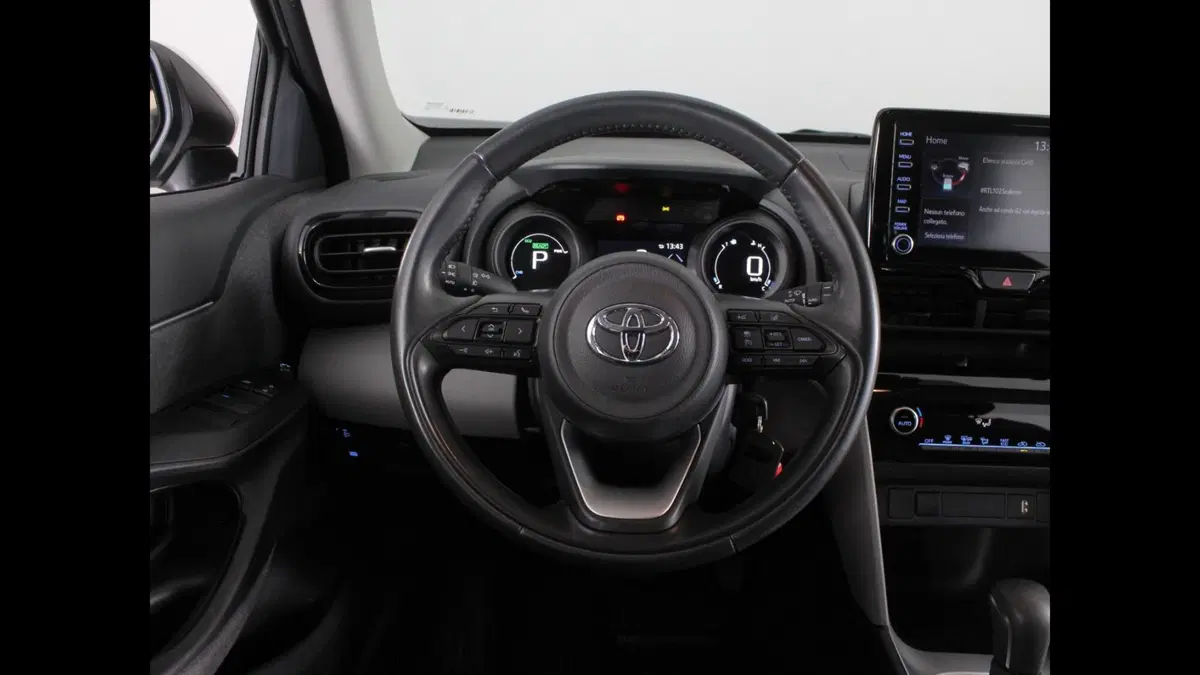 Toyota Yaris Cross usata a Palermo (10)