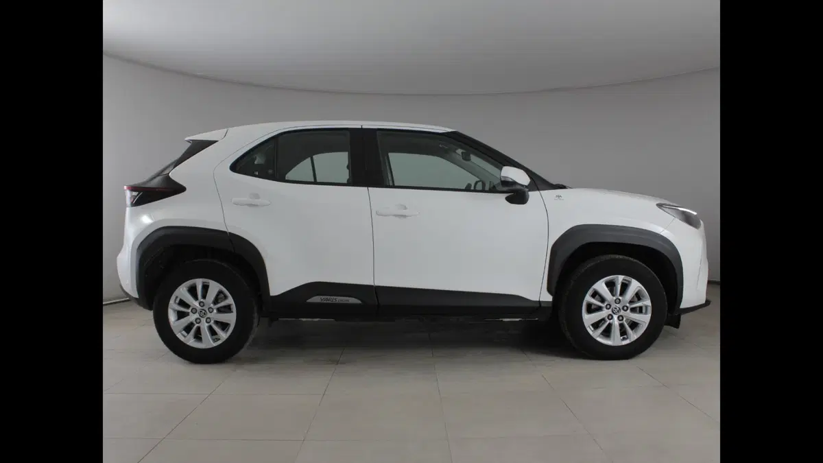 Toyota Yaris Cross usata a Palermo (13)
