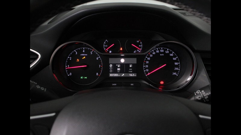 Opel Crossland usata a Palermo (10)