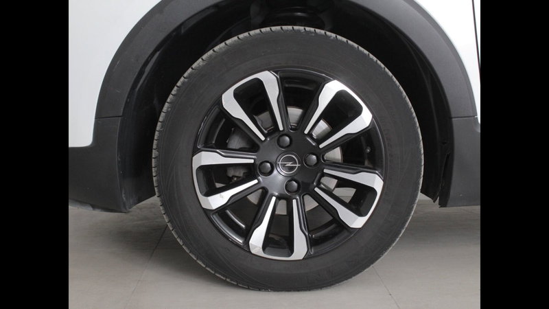 Opel Crossland usata a Palermo (13)