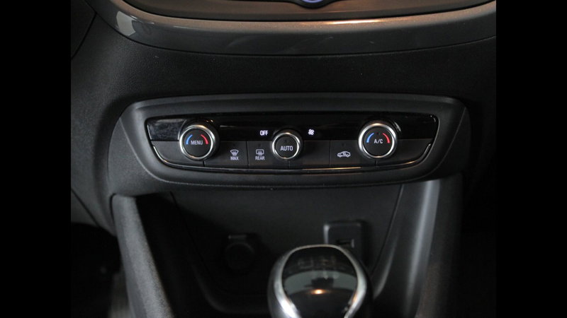 Opel Crossland usata a Palermo (19)