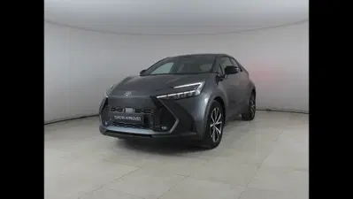 Toyota Toyota C-HR 2.0 hev Trend fwd e-cvt del 2024 usata a Palermo