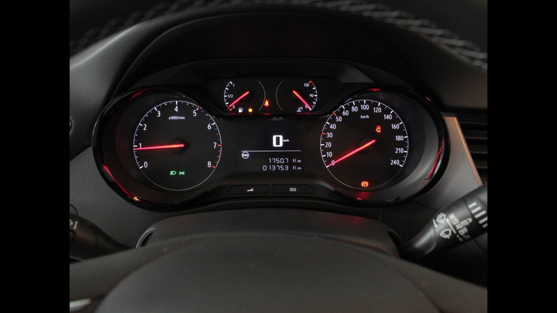 Opel Crossland usata a Palermo (10)