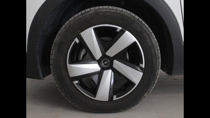 Opel Crossland usata a Palermo (13)