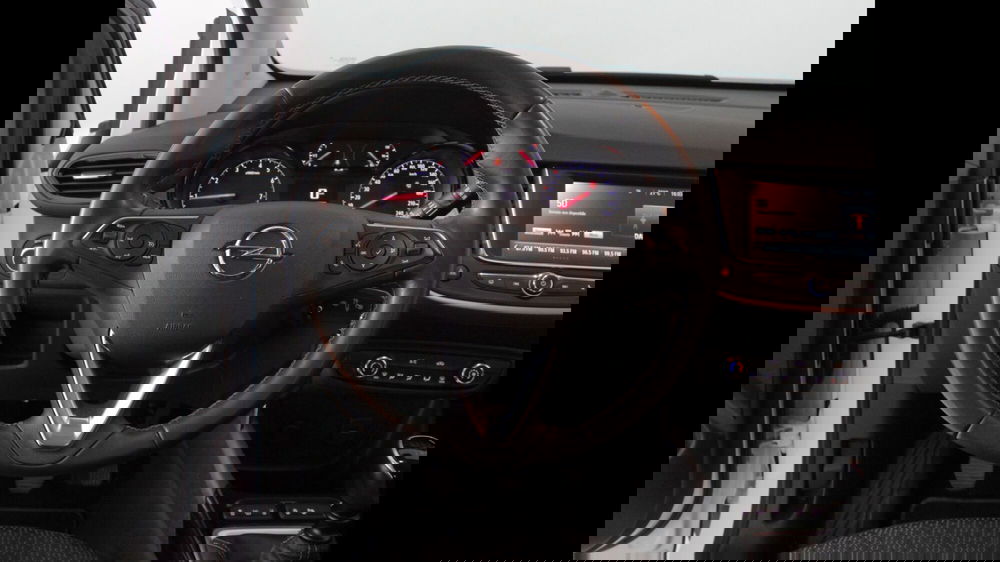 Opel Crossland usata a Palermo (9)