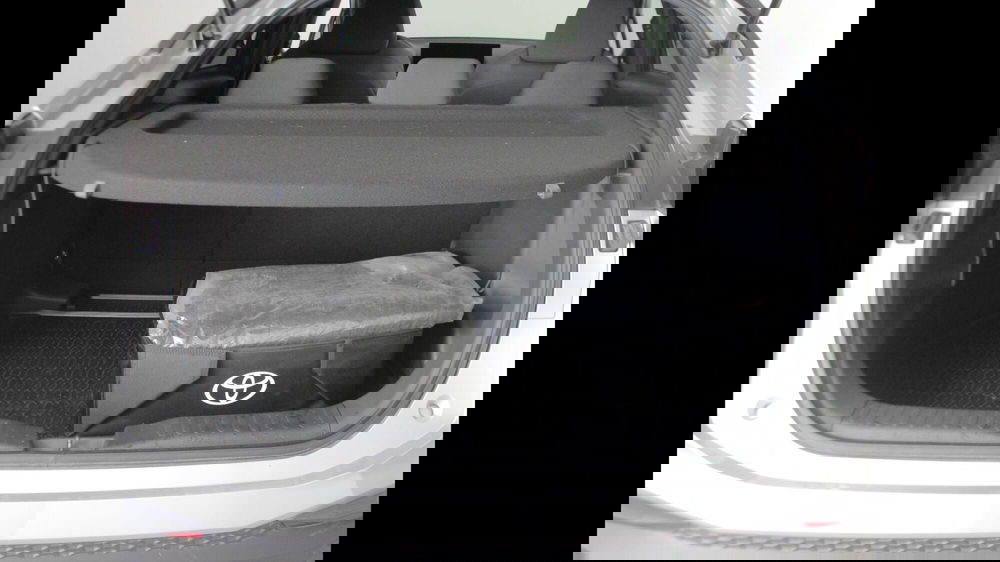 Toyota Toyota C-HR usata a Palermo (10)