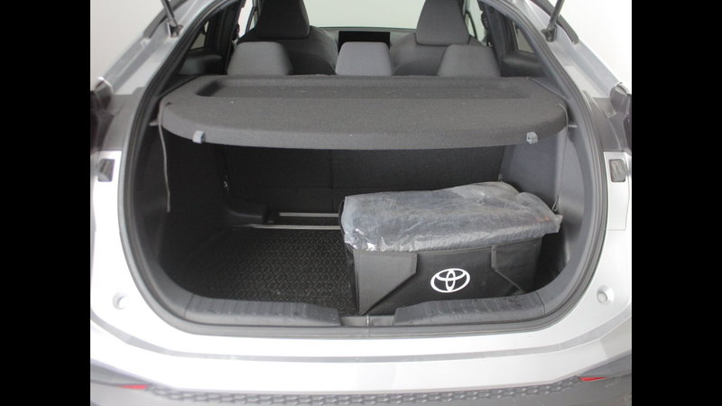 Toyota Toyota C-HR usata a Palermo (10)