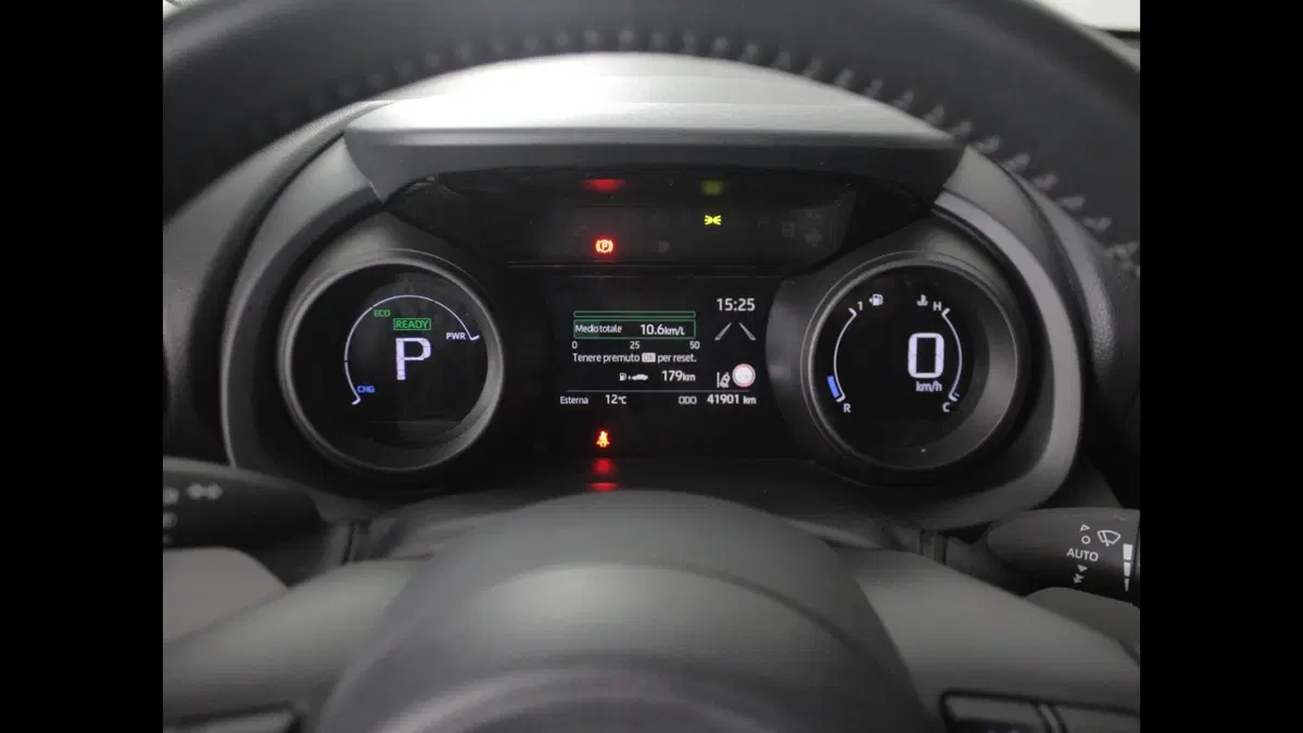 Toyota Yaris Cross usata a Palermo (13)