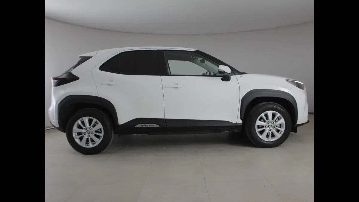 Toyota Yaris Cross usata a Palermo (14)