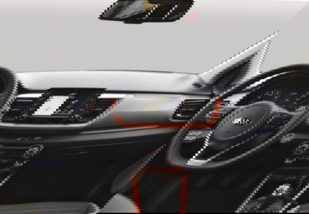 Kia Stonic usata a Palermo (12)