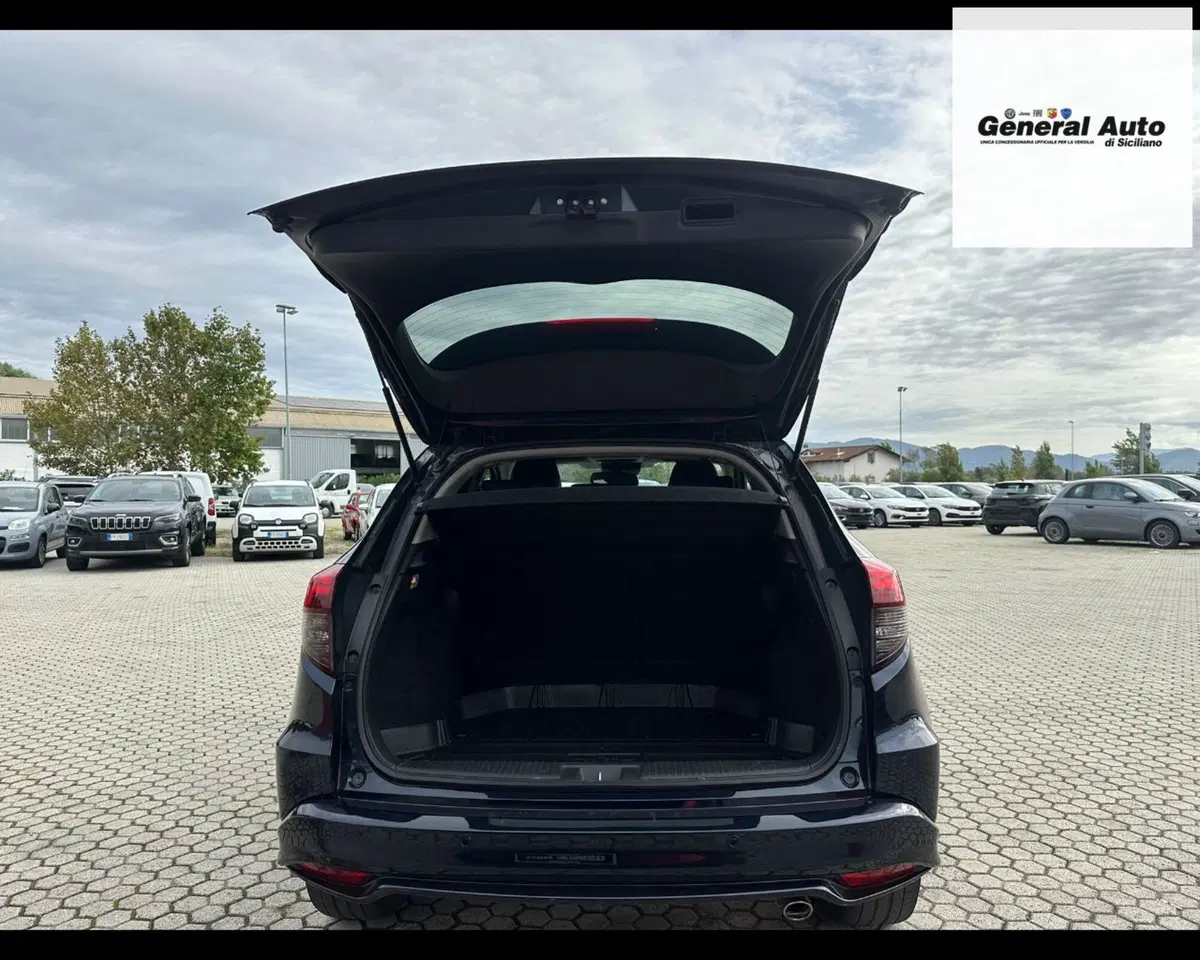 Honda HR-V usata a Lucca (18)