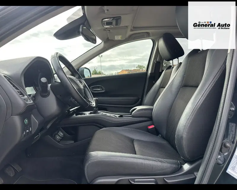 Honda HR-V usata a Lucca (9)