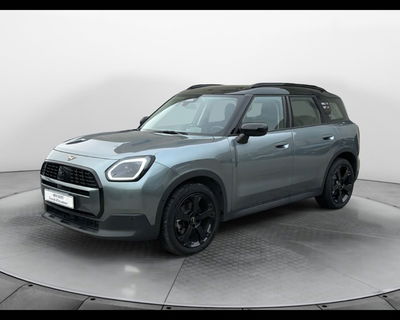MINI Mini Countryman 1.5 48V C Classic auto del 2025 usata a Teverola