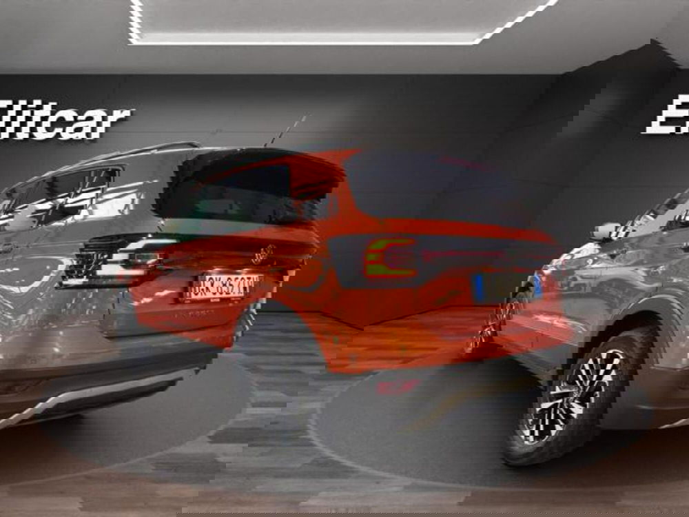 Volkswagen T-Cross usata a Milano (6)