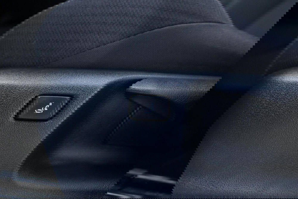 Toyota Toyota C-HR usata a Torino (15)