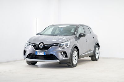 Renault Captur Plug-in Hybrid E-Tech 160 CV Initiale Paris del 2021 usata a Torino